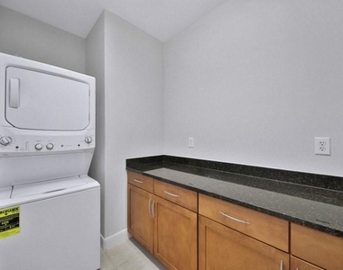 2299 Lone Star Drive - Photo Thumbnail 9