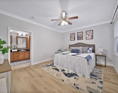 2299 Lone Star Drive - Photo Thumbnail 10