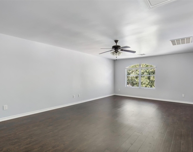 639 Trail Springs Court - Photo Thumbnail 28