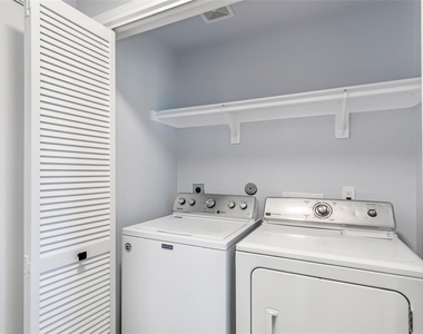 639 Trail Springs Court - Photo Thumbnail 16