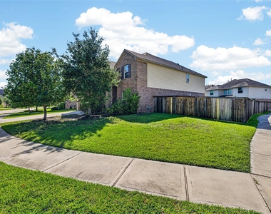26743 Elrington Pointe Lane - Photo Thumbnail 3