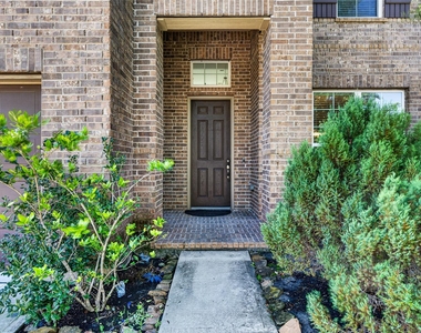 26743 Elrington Pointe Lane - Photo Thumbnail 4