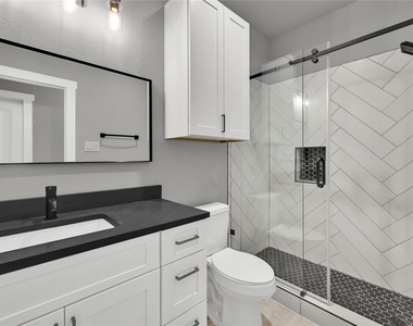 7415 Hezekiah Ln - Photo Thumbnail 3