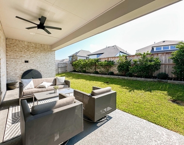331 Texoma Plains Drive - Photo Thumbnail 38