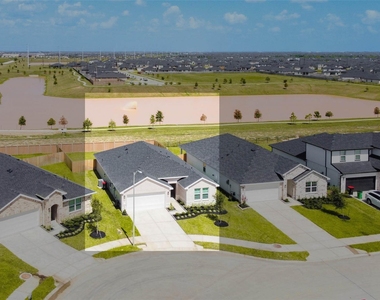 30307 Lighthouse Bluff Lane - Photo Thumbnail 35