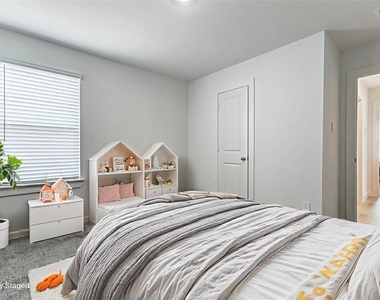 30307 Lighthouse Bluff Lane - Photo Thumbnail 17