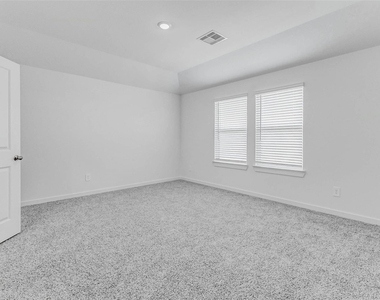 30307 Lighthouse Bluff Lane - Photo Thumbnail 23