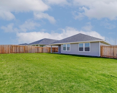 30307 Lighthouse Bluff Lane - Photo Thumbnail 33