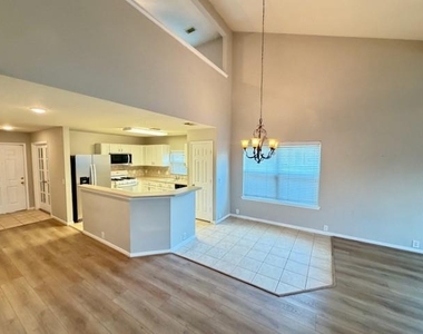 20023 Cypresswood Glen - Photo Thumbnail 7