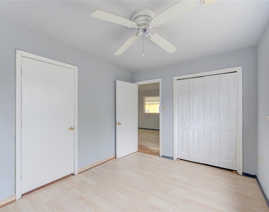 10717 Pillot Street - Photo Thumbnail 11