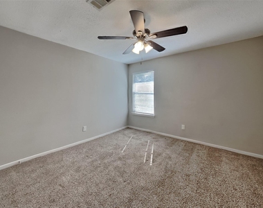 12607 Clabury Court - Photo Thumbnail 16