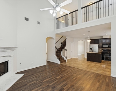 3318 Hardley Meadow Court - Photo Thumbnail 8