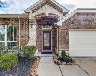 3318 Hardley Meadow Court - Photo Thumbnail 2