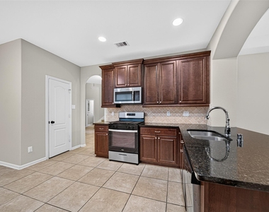 25002 Blue Mountain Park Lane - Photo Thumbnail 14