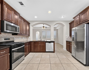 25002 Blue Mountain Park Lane - Photo Thumbnail 17