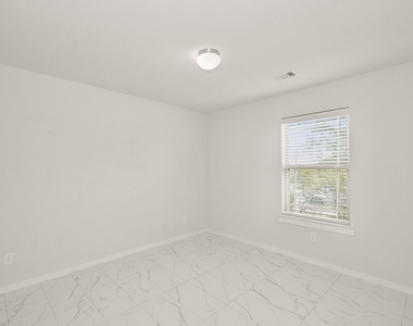 12338 Sabine Point Drive - Photo Thumbnail 14