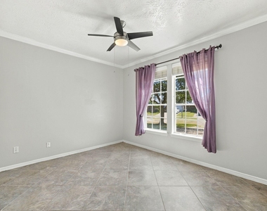 201 Lago Vista Street - Photo Thumbnail 19
