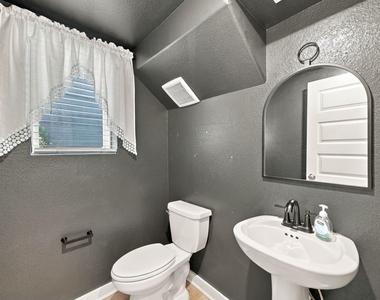 639 Salt Marsh Trail - Photo Thumbnail 13