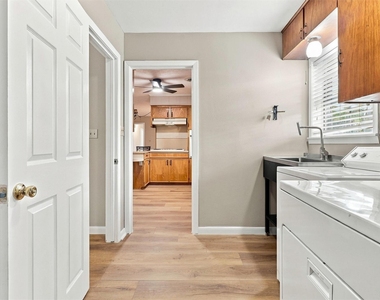 1335 Kathy Avenue - Photo Thumbnail 21