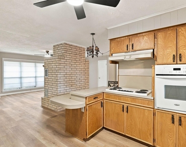 1335 Kathy Avenue - Photo Thumbnail 16