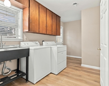 1335 Kathy Avenue - Photo Thumbnail 19