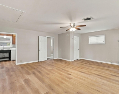 1335 Kathy Avenue - Photo Thumbnail 25