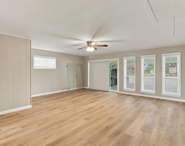 1335 Kathy Avenue - Photo Thumbnail 22
