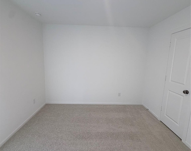 10955 Independence Road - Photo Thumbnail 18