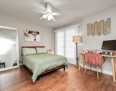 6111 Beverly Hill Street - Photo Thumbnail 17