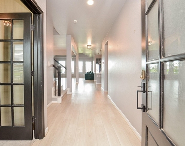 860 Marisol Bay Drive - Photo Thumbnail 5