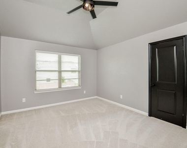860 Marisol Bay Drive - Photo Thumbnail 32