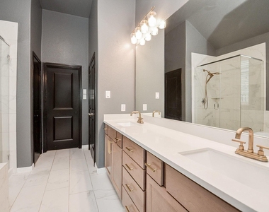 860 Marisol Bay Drive - Photo Thumbnail 21