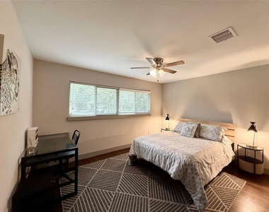 4741 Kinglet Street - Photo Thumbnail 26