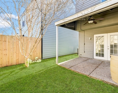 10318 Sommerville Avenue - Photo Thumbnail 30