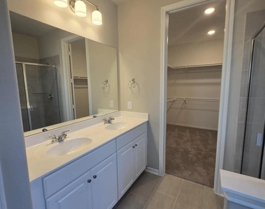 27502 Clear Breeze Drive - Photo Thumbnail 15