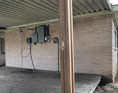 15022 Chipman Lane - Photo Thumbnail 28