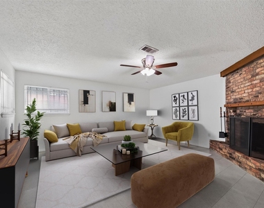 15022 Chipman Lane - Photo Thumbnail 5