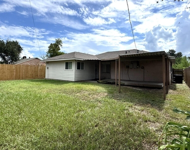 15022 Chipman Lane - Photo Thumbnail 26