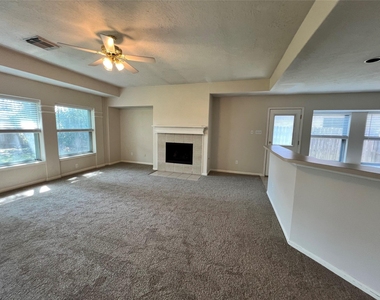 2005 Dawn Crest Court - Photo Thumbnail 5