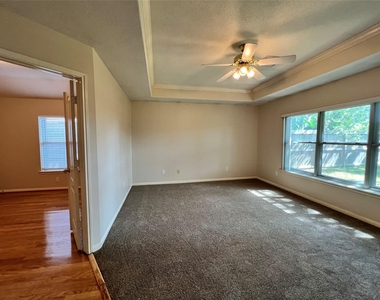 2005 Dawn Crest Court - Photo Thumbnail 14
