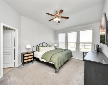 24546 Royal Pike Drive - Photo Thumbnail 14
