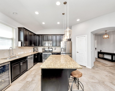 24546 Royal Pike Drive - Photo Thumbnail 7