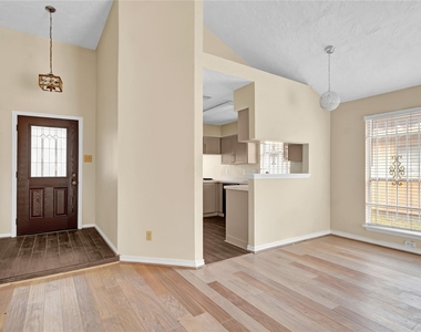 11734 Fairpoint Drive - Photo Thumbnail 2