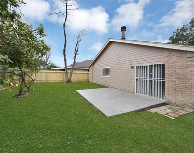 11734 Fairpoint Drive - Photo Thumbnail 19