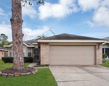 11734 Fairpoint Drive - Photo Thumbnail 1