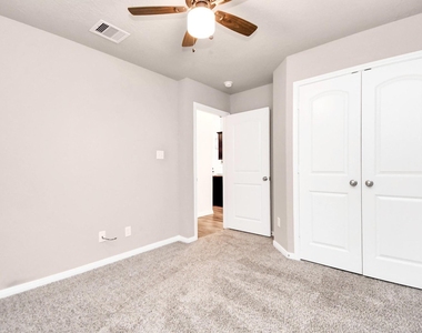 282 Brocks Lane - Photo Thumbnail 18