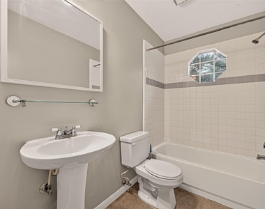 22818 Williamschase Drive - Photo Thumbnail 25