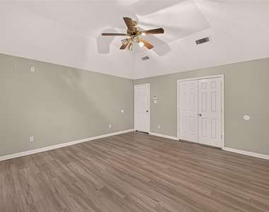 22818 Williamschase Drive - Photo Thumbnail 18