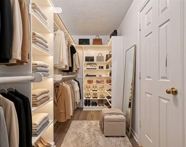 22818 Williamschase Drive - Photo Thumbnail 23