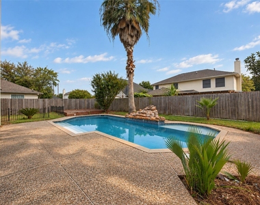 22818 Williamschase Drive - Photo Thumbnail 31